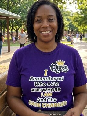 Statement T-Shirt - I Remembered Who I Am And Whose I Am And The Game Changed